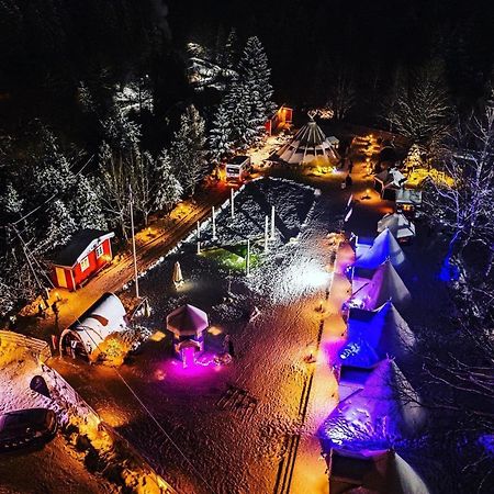 Finska Wioska Kalevala Hotel Borowice Kültér fotó